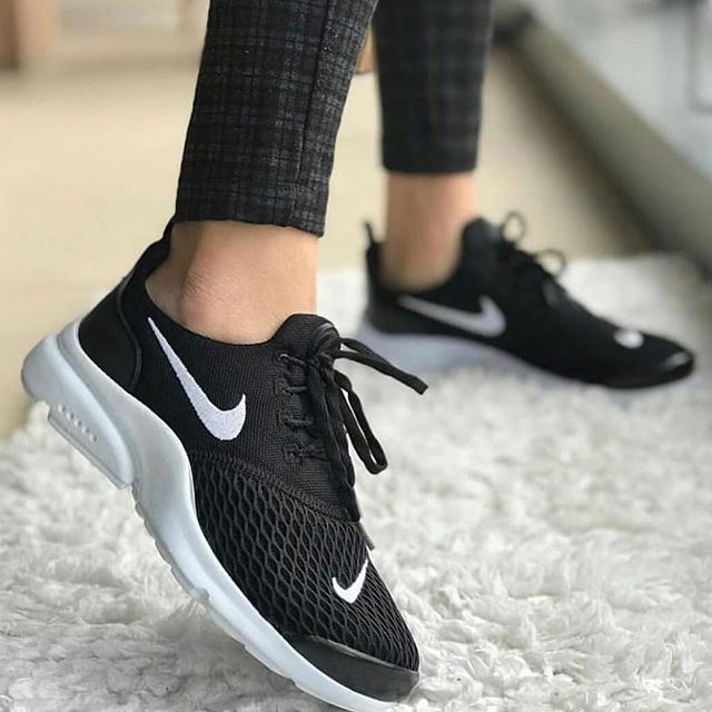 Nike Duralon Siyah